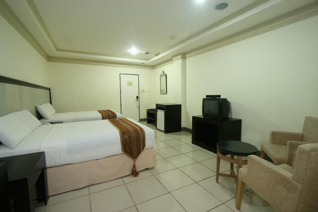 Crown Regency Residences Cebu - Quarantine Hotel Экстерьер фото